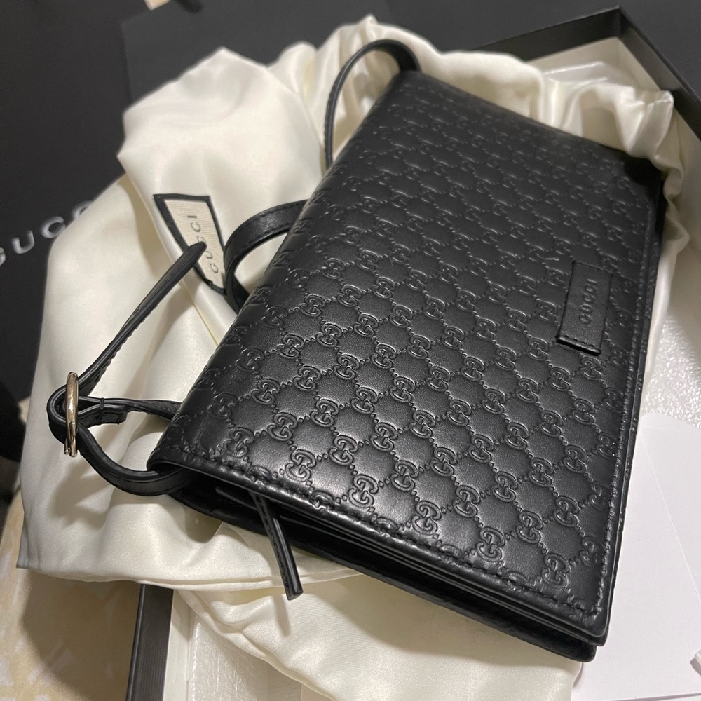 Gucci Microguccissma Black wallet crossbody handbag
